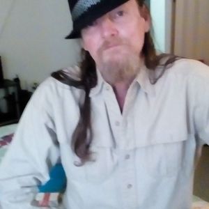 Meet your Posher, Kenny